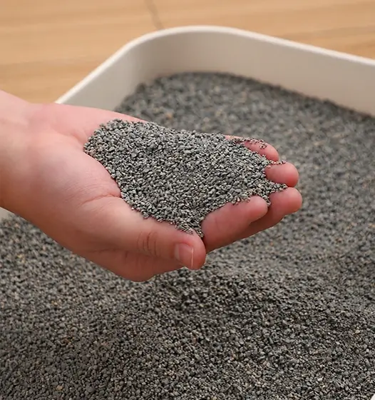 Sodium Bentonite Cat Litter-Carbon black ore